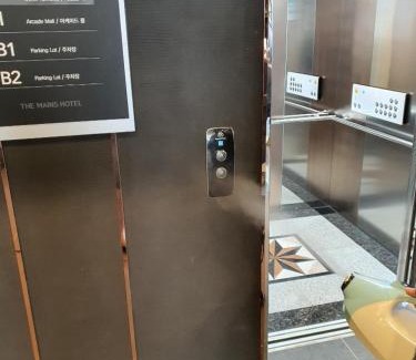 Cheonan Hotel | The Mains Hotel