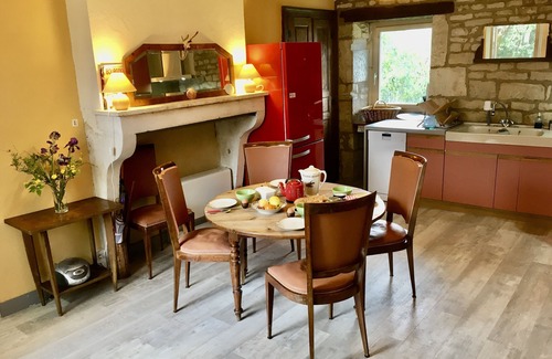 Cry House | The "Maison de Coeur" CHARMING House & Garden -Village & River- Ideal for Family