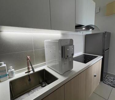 Kajang Apartment | The Makcik's Homestay at Almyra Residence