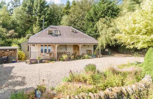 Port of Menteith House | The Mews - a cottage with a spectacular lake view
