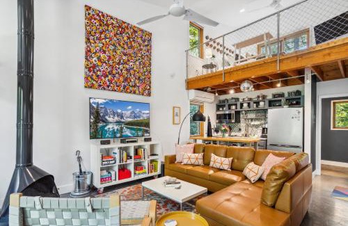 Boone House | The Mod Lodge