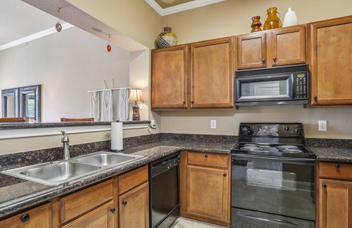 Mid City South Condo | The Mod Loft in Bocage Baton Rouge