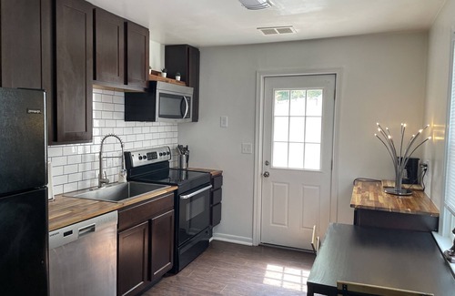 Virginia Beach House | The Modern beach bungalow. 7 minutes to ocean front, full private home!