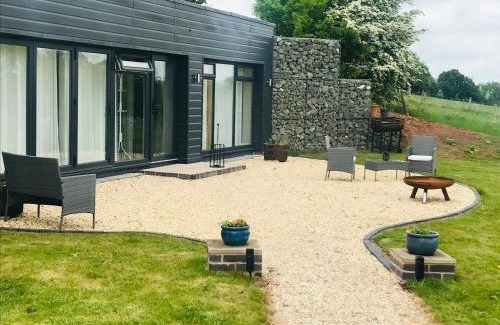 Worcester House | The Mole Hill