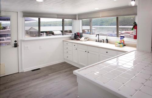 Hammondsport House | The Mooring