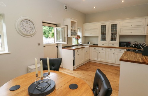 Stanley Cottage | The Moorings