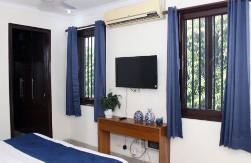 Nehru Place Apartment | The Morning Mist Serviced Apt Cook Nature