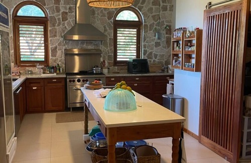 Treasure Beach Villa | The Most Beautiful 4-acre Private Beachfront Villa with Pool and Chef