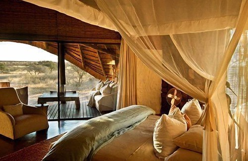 Ga-Segonyana Cabin | The Motse - Tswalu Kalahari Luxury Private Game Reserve
