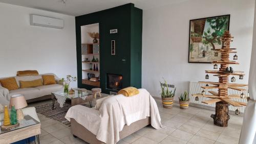 Panagia Apartment | The Mountain House