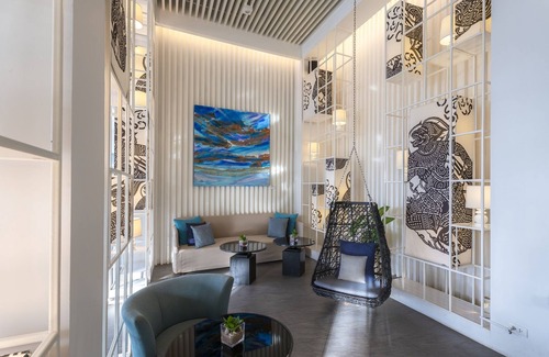 Nai Harn Hotel | The Nai Harn