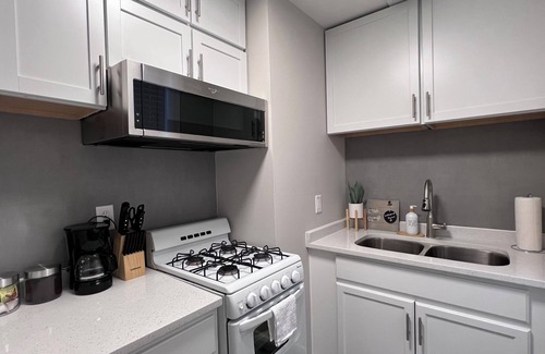 Valparaiso Apartment | The Nest- Downtown Valparaiso- Close to Valpo University Short Term Stays