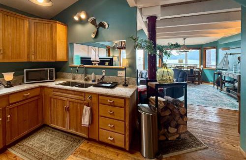 Anacortes House | The Nest on Guemes