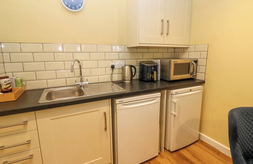 Wetheral Cottage | THE NEST, romantic, with a garden in Wetheral