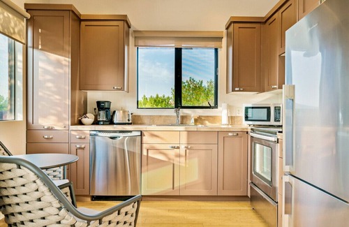Ivins Condo | The Nest - Upper Floor Suite w/Red Rock Views