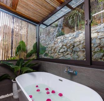 Van Ho House | The Nordic Village - Evergreen Retreat