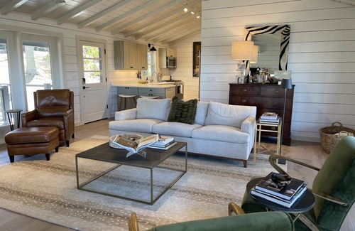 Glenville House | "The Nut House" Long Range Views & 5 Minutes to Cashiers Crossroads
