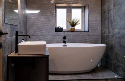 Durley House | The Oaks Barns with Hot Tubs
