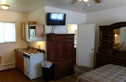 Bath Hotel | The Ohio Motel