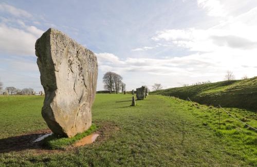 Avebury House | The Old Bakehouse