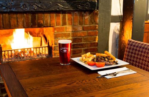 Warminster Hotel | The Old Bell - Warminster
