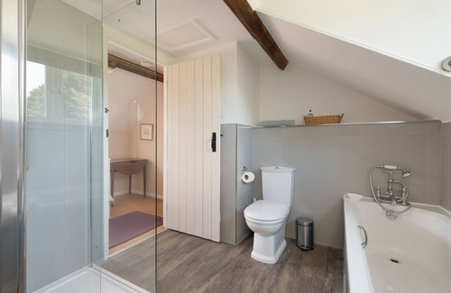 Nonington House | The Old Coach House near Canterbury. Pets welcome. No children under 12.