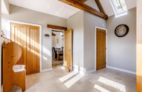 Shipton under Wychwood House | The Old Dairy