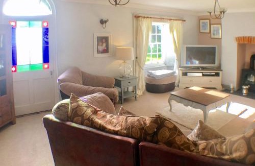 Pelynt House | The Old Farmhouse-Uk12895