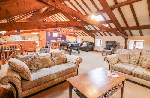 Scawton Cottage | THE OLD HAYLOFT, pet friendly in Kirkbymoorside
