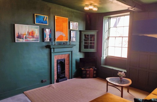 Shrewsbury Apartment | The Old House Apartment