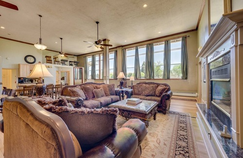 Vernal Cabin | The Old School Lodge