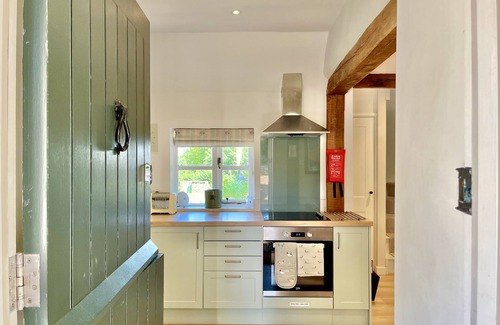 Petworth Cottage | The Old Stables by Inspire Stays dot com - a cottage that sleeps 4 guests in 2 bedrooms