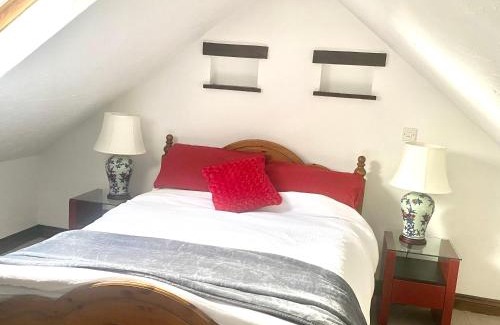 Bishopston House | The Old Stables