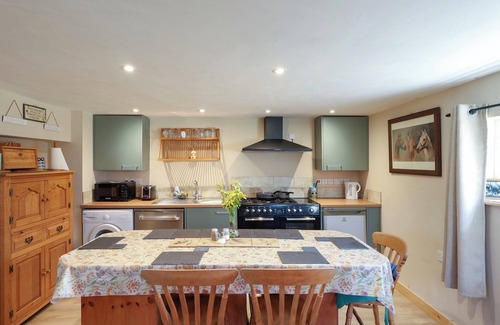 Alton Barnes Cottage | The Old Tack Room - UK49233