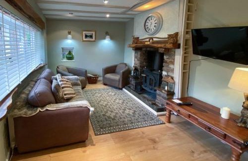 Jackfield House | The Old Toll House
