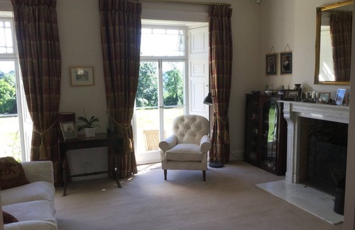 Frampton Mansell Bed & Breakfast | The Old Vicarage at Oakridge