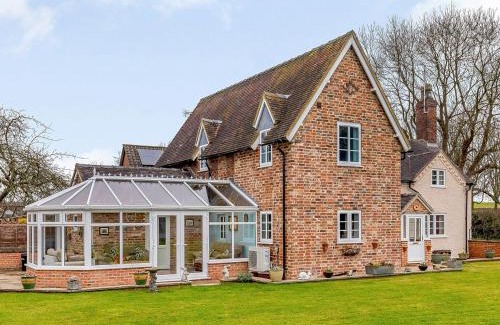 Amerton House | The Old Vicarage