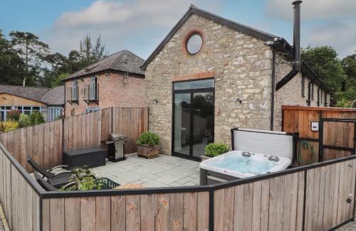 Denbigh House | The Old Workshop