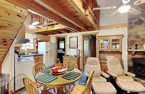 McHenry House | The Old World Chalet | Pet-friendly, Hot Tub, EV Charger