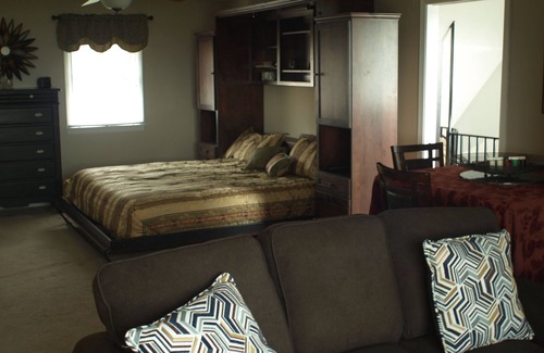 Kutztown Bed & Breakfast | The Orchid Suite @ The Kennedy Manor