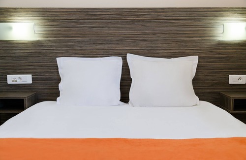 La Ricamarie Hotel | The Originals City, Hôtel L'Acropole