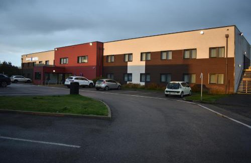 Calais Frethun Hotel | The Originals City, L'Haut' Aile, Coquelles-Calais Tunnel s/Manche L'HAUTAILE