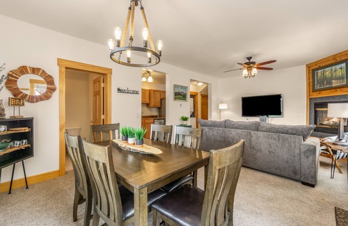 Estes Park Condo | The Overlook Nook at Mary's Lake!