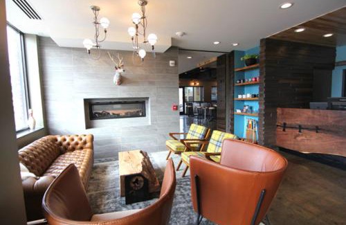 Downtown Eau Claire Hotel | The Oxbow Hotel