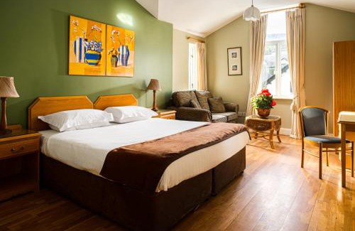 Carlingford House | The Oystercatcher Lodge