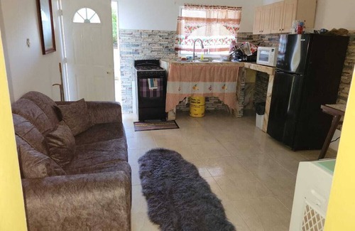 Tower Isle Apartment | The Palm Estate IS THE Place TO Stay AT A Reasonable Price
