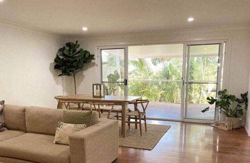 Raleigh House | “The Palmery” Mid North Coast NSW
