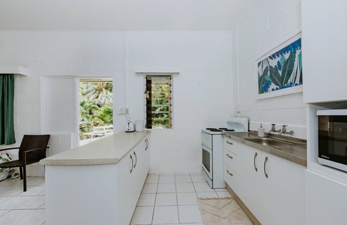 Ngatangiia Apartment | The Passage Villas