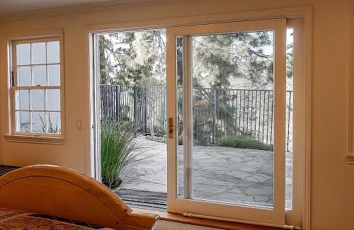 North Arroyo House | The Patrician Hollywood Universal