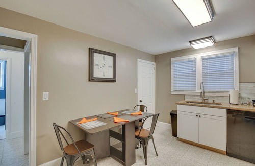 Lincoln Park Apartment | 'the Peaceful Post' Cozy Winter Escape in Kingston